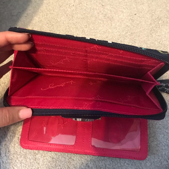 Vera Bradley wallet - Picture 3 of 4